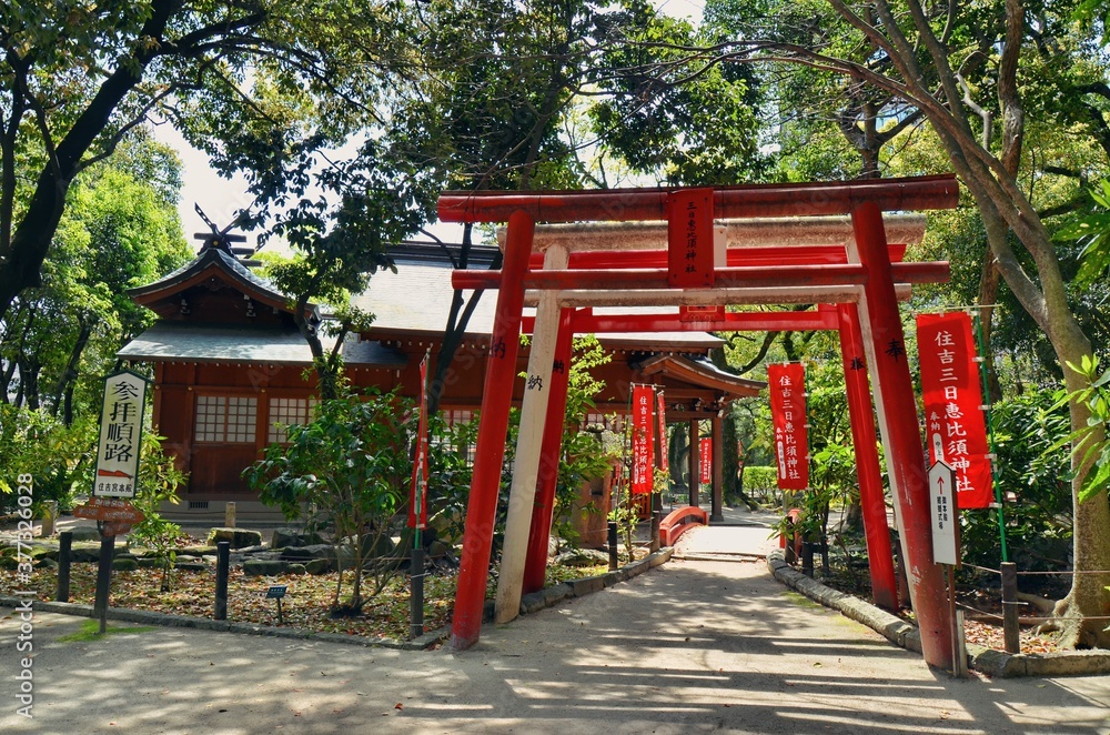 Sumiyoshi Shrine in Fukuoka city, Japan. This shrine is dedicated to safe travel by sea and is presumably the oldest shinto shrine in Kyushu. Sumiyoshi Shrine in Fukuoka city, Japan. This shrine is dedicated to safe travel by sea and is presumably the oldest shinto shrine in Kyushu.