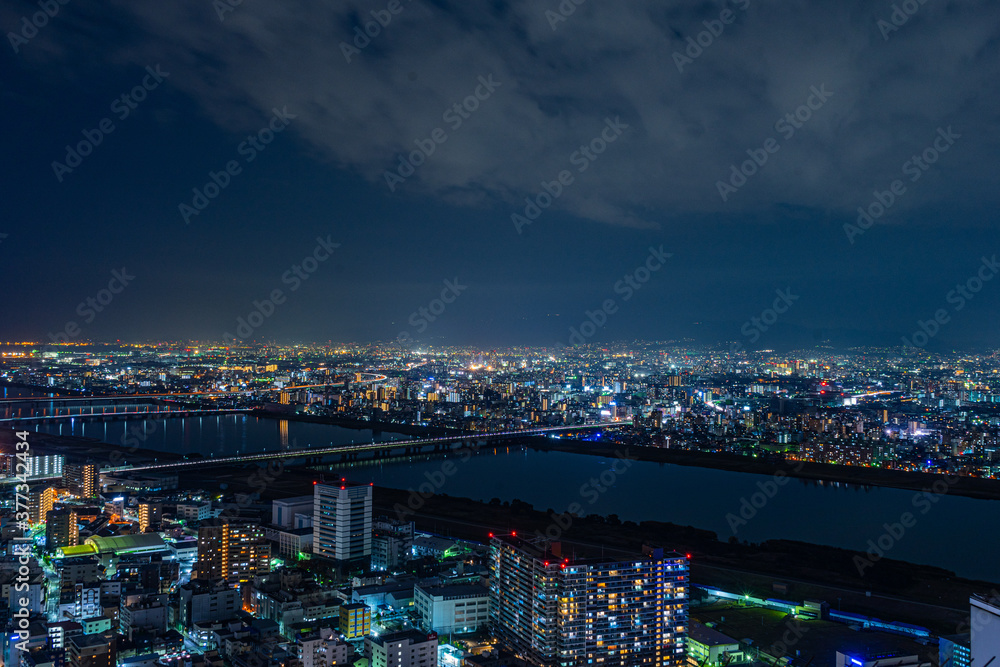 大阪、空中庭園からの夜景