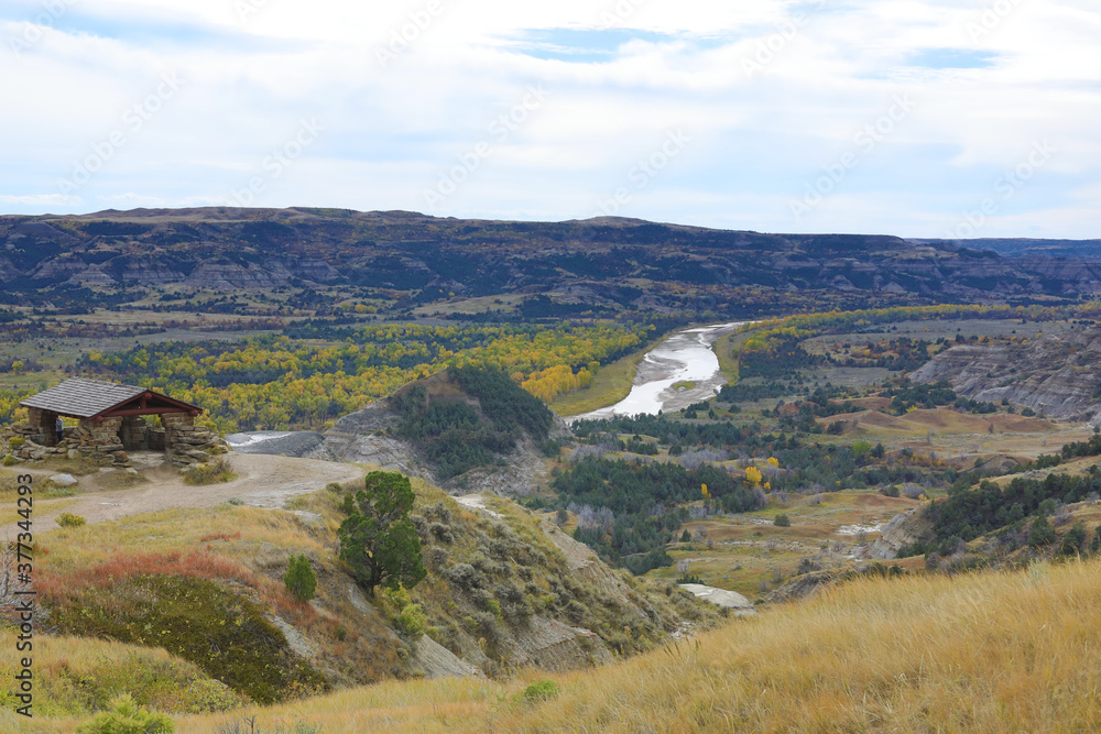 Fototapeta premium Missouri River in the Dakotas