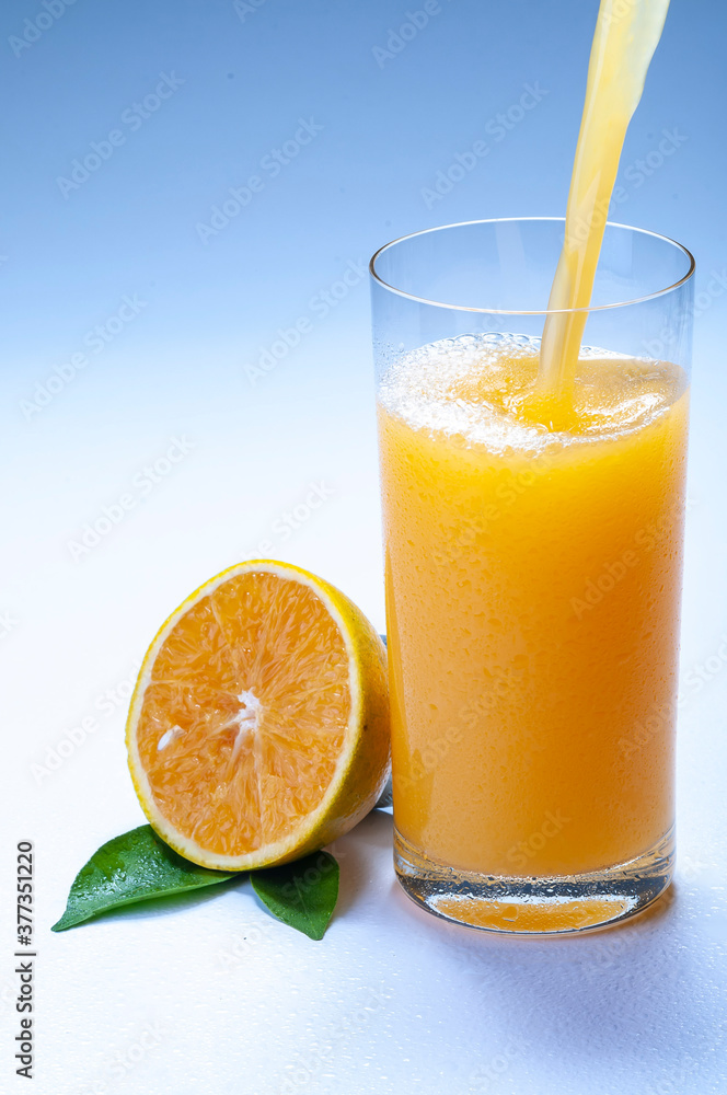 suco de laranja natural suco de laranja natural