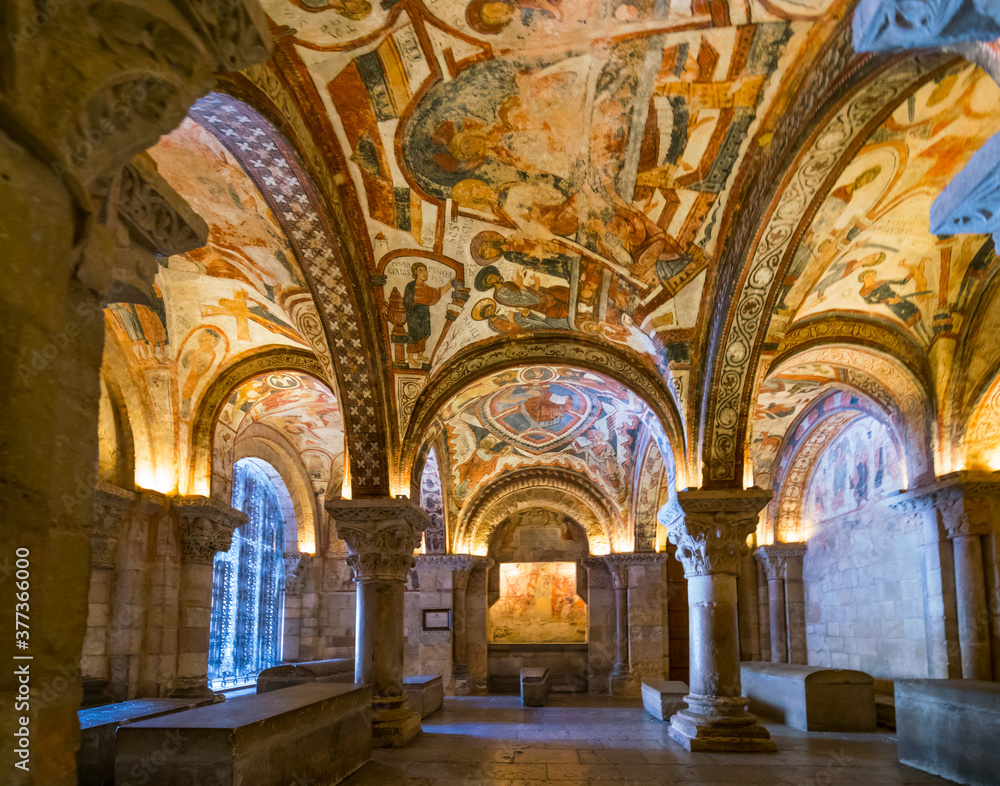 Obraz premium The Royal Pantheon, Basílica de San Isidoro de León, Leon city, Leon province, Castillo y Leon, Spain, Europe