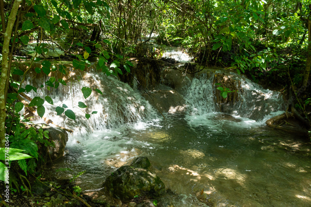 cascadas cascadas
