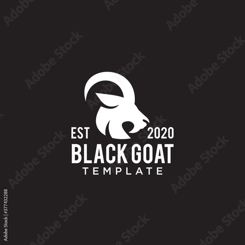 Fototapeta Naklejka Na Ścianę i Meble -  Goat's head logo design template