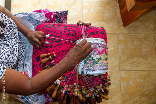 Berralu lace making in Sri Lanka