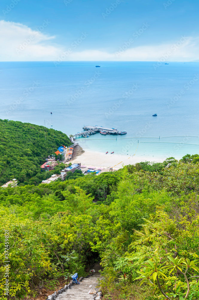 Tropical white sand beach and sea at Tawaen Beach on larn island, Pattaya City, Chonburi, Thailand