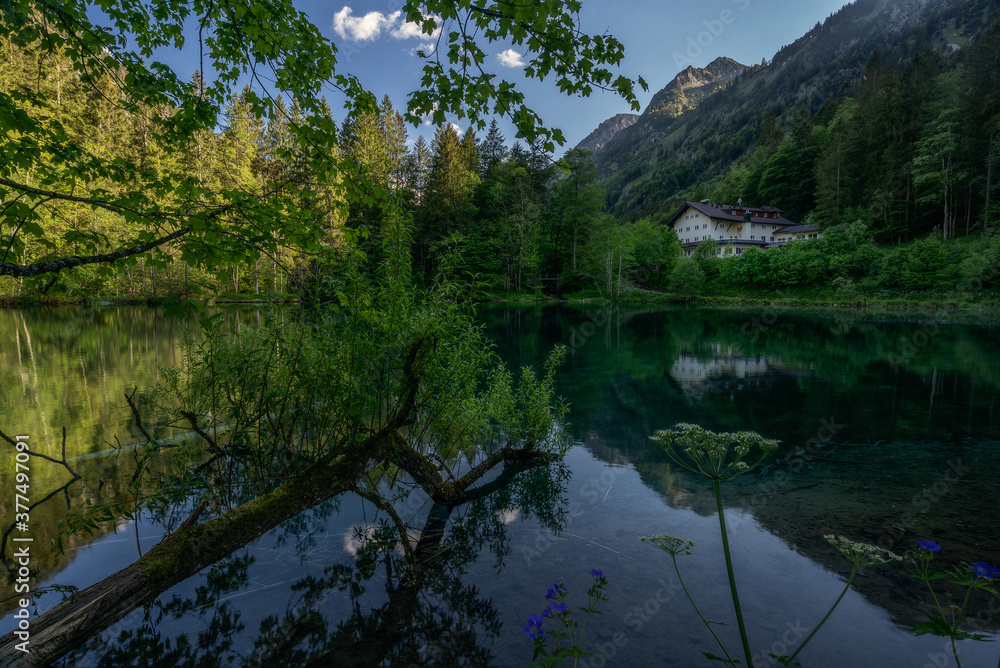 Mountain Reflection - Berge im Spiegel