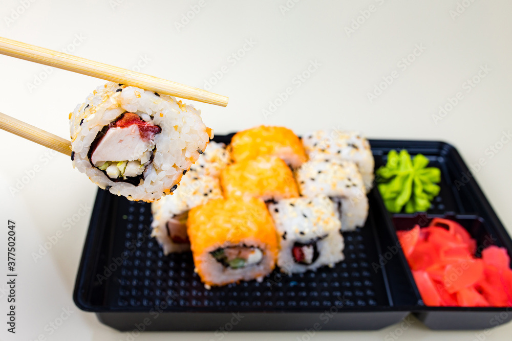 popular asian rolls lunch order to home online popular asian rolls lunch order to home online