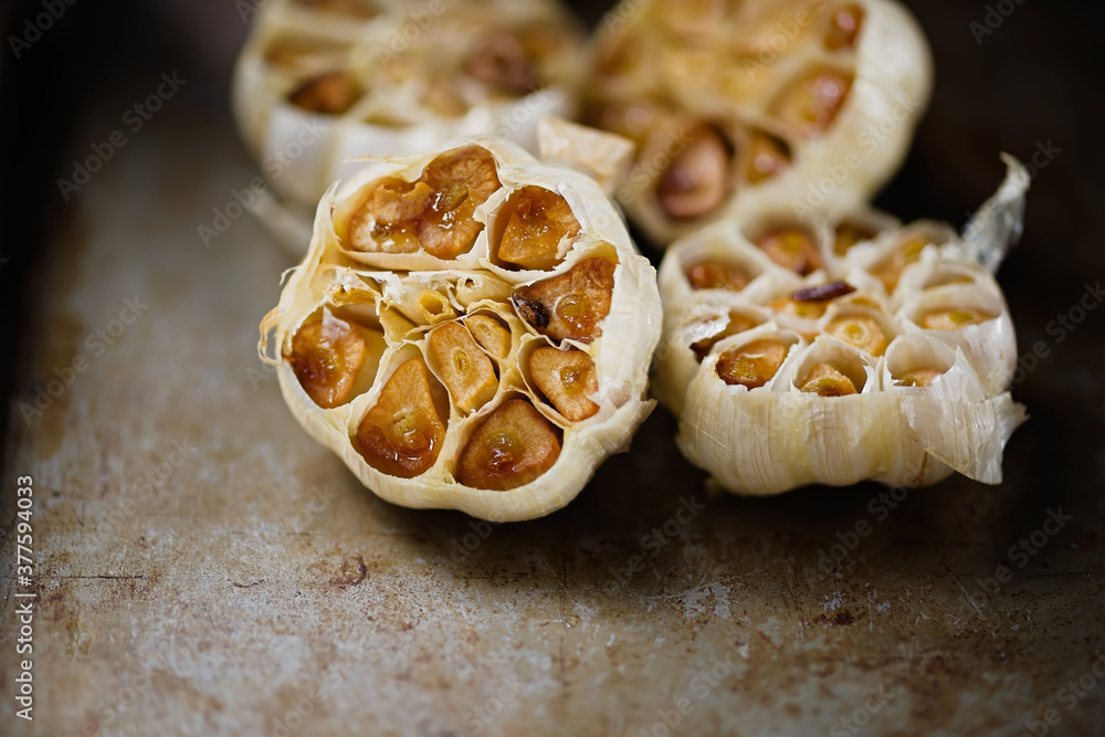 rustic roasted baked garlic