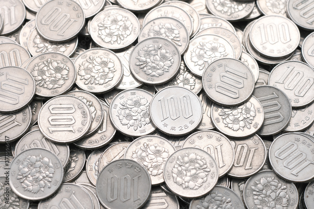 100円玉の集合写真