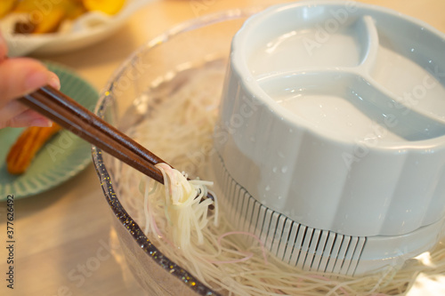 流しそうめん