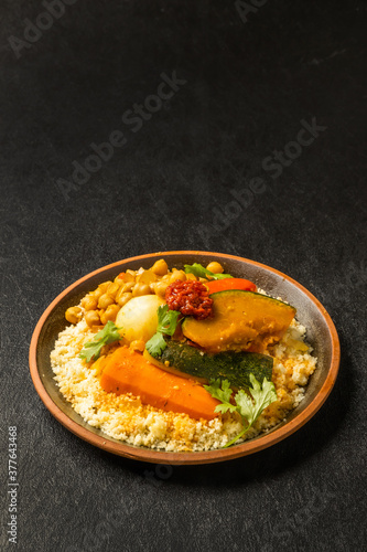 Photos 北アフリカ料理 クスクスと豆料理  Boiled chickpeas with couscous