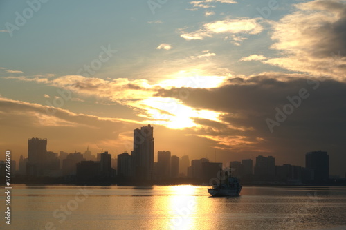 Wallpaper Mural 海から見た街
 Torontodigital.ca