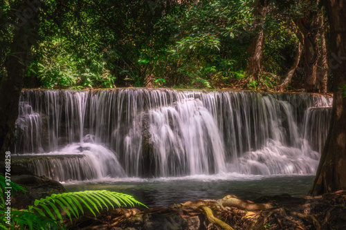 Fototapeta Naklejka Na Ścianę i Meble -  Huai Mae Khamin Waterfall , Landscape tropical rainforest at Srinakarin Dam, Kanchanaburi, Thailand.Huai Mae Khamin Waterfall is the most beautiful waterfall in Thailand. Unseen Thailand