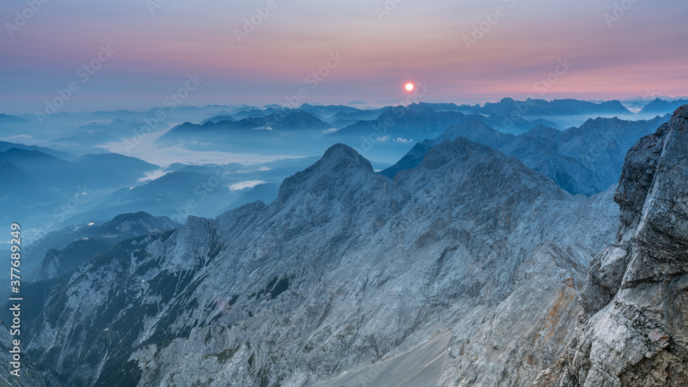 Zugspitze Sonnenaufgang 