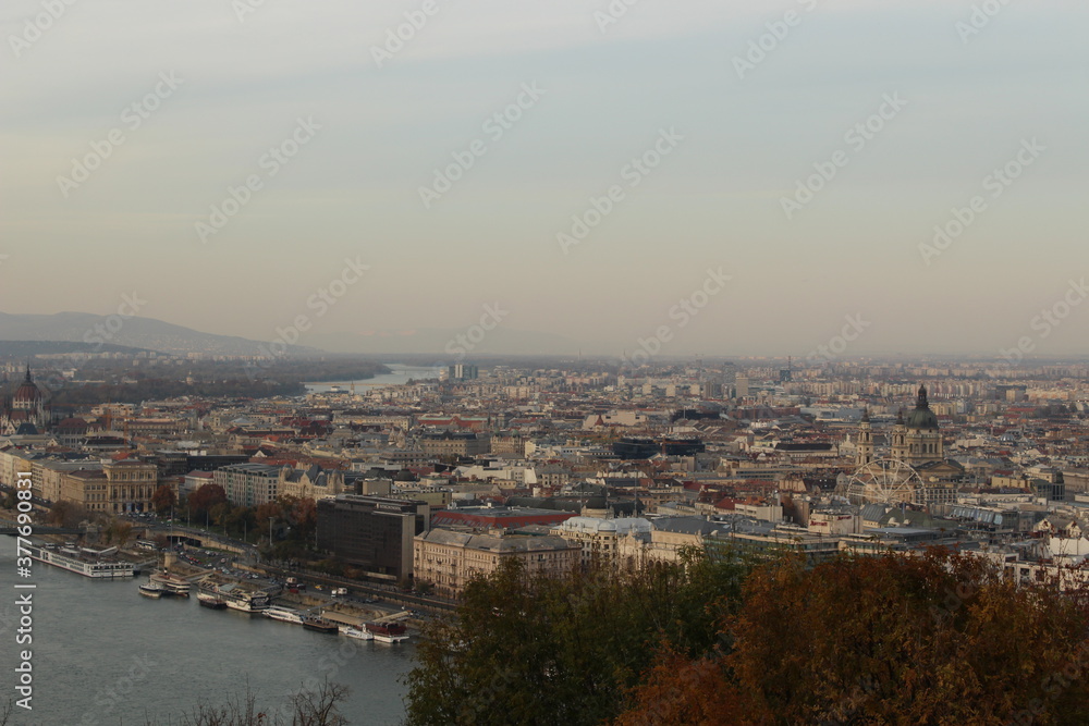 Fototapeta premium view of the city