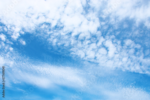 青空と雲 © image360