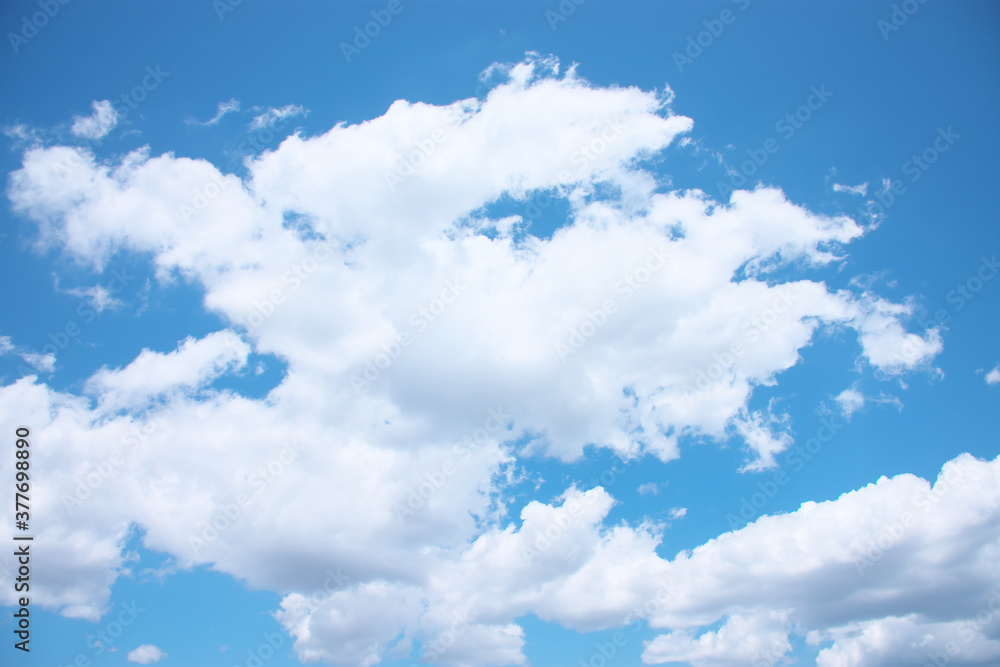 Fototapeta premium 青空と雲
