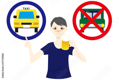 飲酒運転禁止　タクシー　ミドル　女性