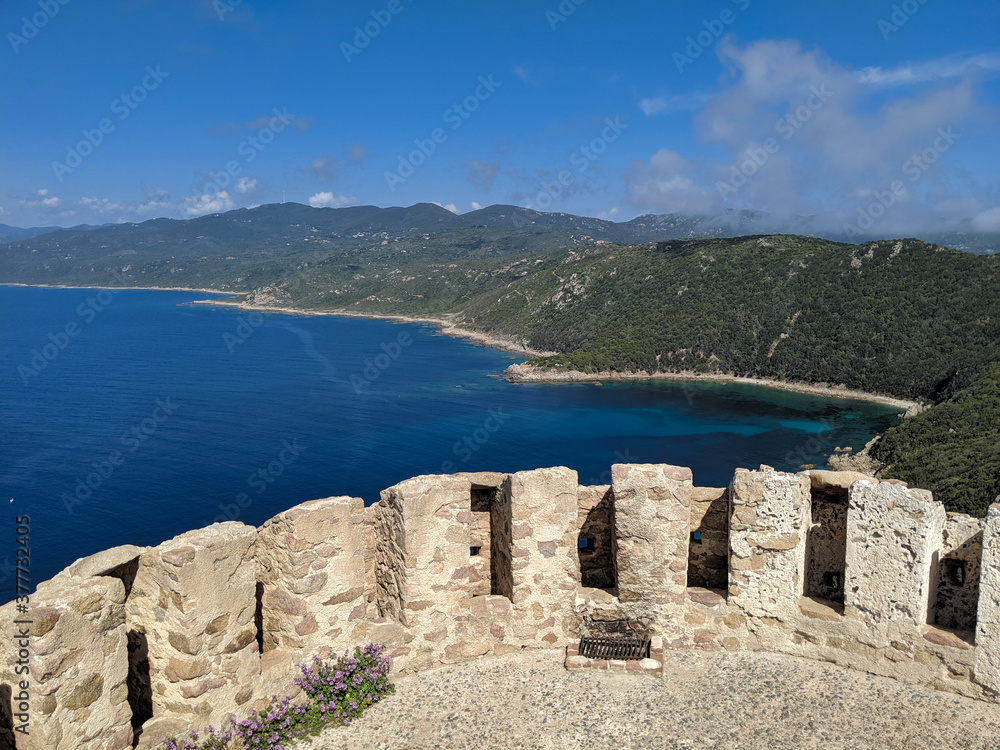 Tour de Capu di Muru -  Coti-Chiavari  (Corse) - Vue sur la mer depuis la tour génoise
