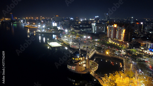 Wallpaper Mural DCIM\100MEDIA\DJI_0068.JPG Torontodigital.ca