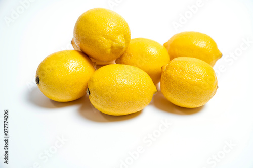 Fototapeta Naklejka Na Ścianę i Meble -  lemons isolated on white background