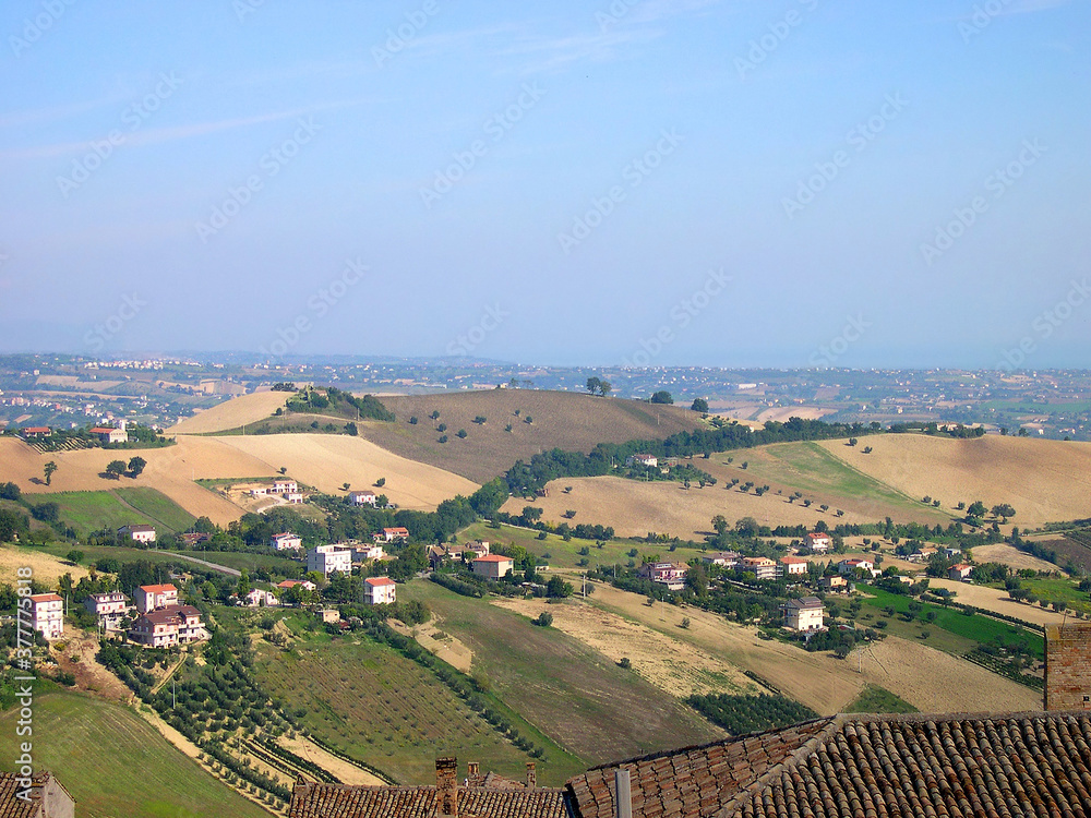 Italy, Marche, Apennines landscape view from wide plane of Girfalco.