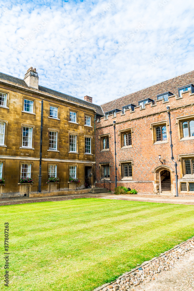 Fototapeta premium Beautiful Architecture St. John's College in Cambridge