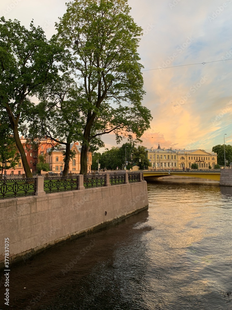 Saint-Petersburg in the evening, riverside