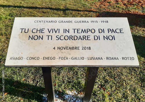 Al sacrario militare di Asiago o Santuario del Leiten, grande monumento storico e uno dei principali ossari militari della Prima Guerra Mondiale