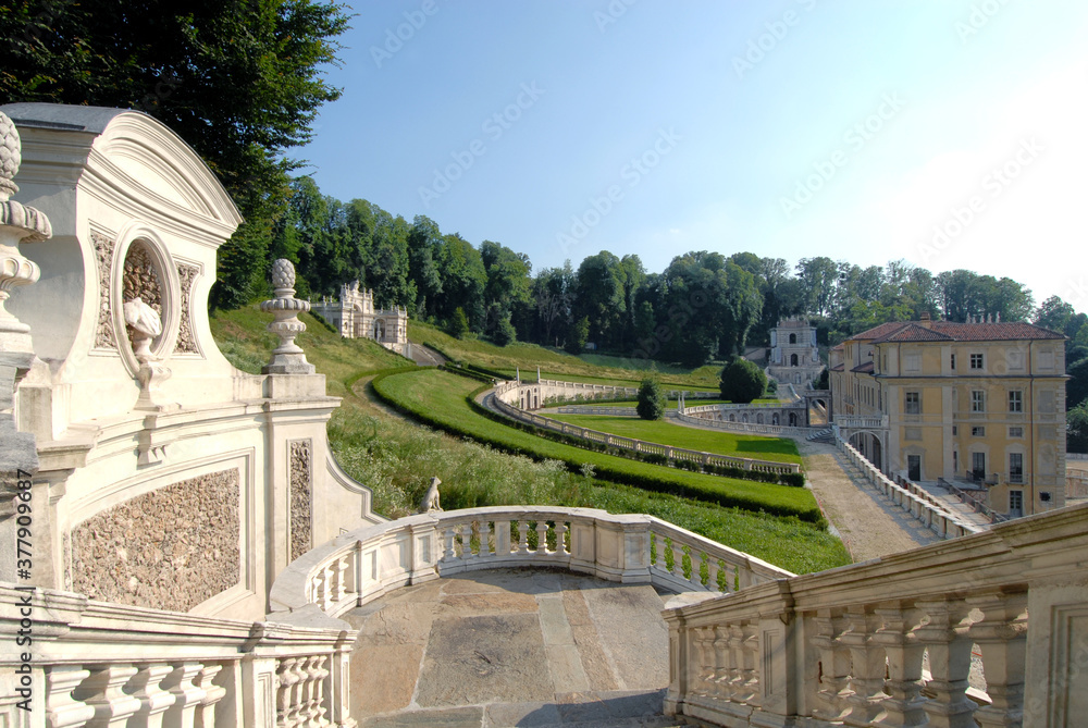Obraz premium Villa della Regina is a seventeenth-century Turin villa located on the hill, in the Borgo Po district. It is one of the Savoy Residences in Piedmont registered Unesco.