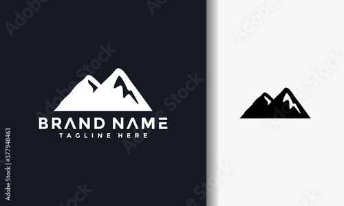 simple mount logo