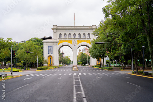 Antiguo Arco de Guadalajara ubicado en la avenida Vallarta.