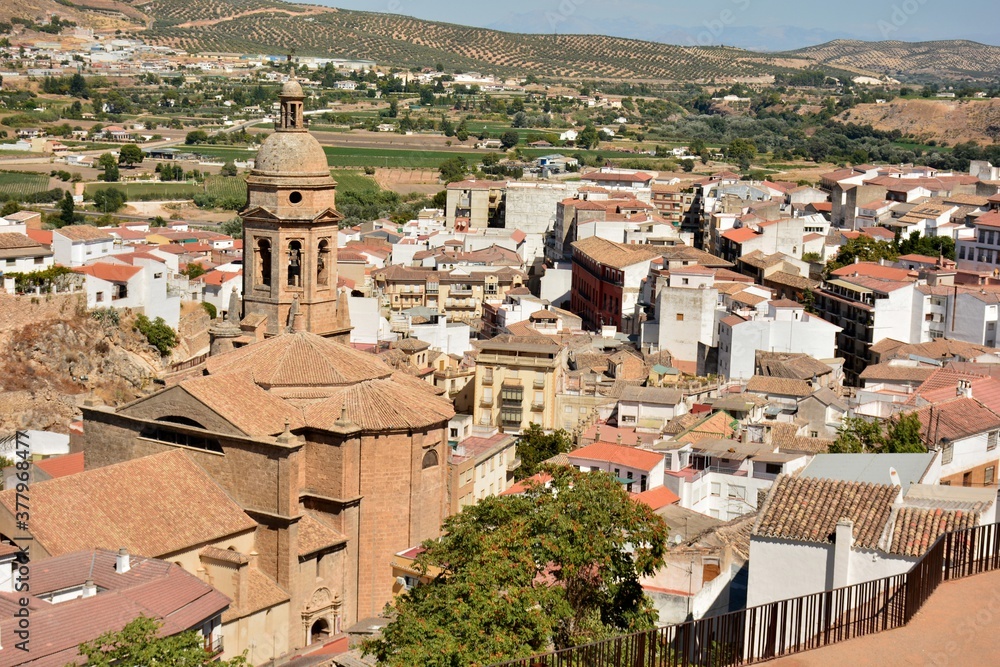 Vista de la ciudad de Loja desde el mirador de  Isabel I de Castilla