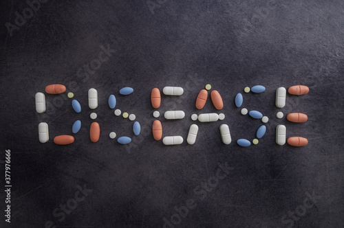 Pills lettering- napis z tabletek- disease
