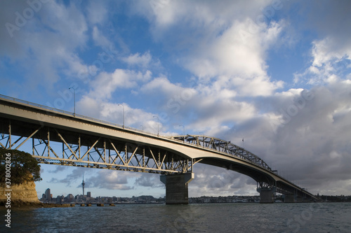 Fototapeta Naklejka Na Ścianę i Meble -  Harbour Bridge, Auckland, New Zealand