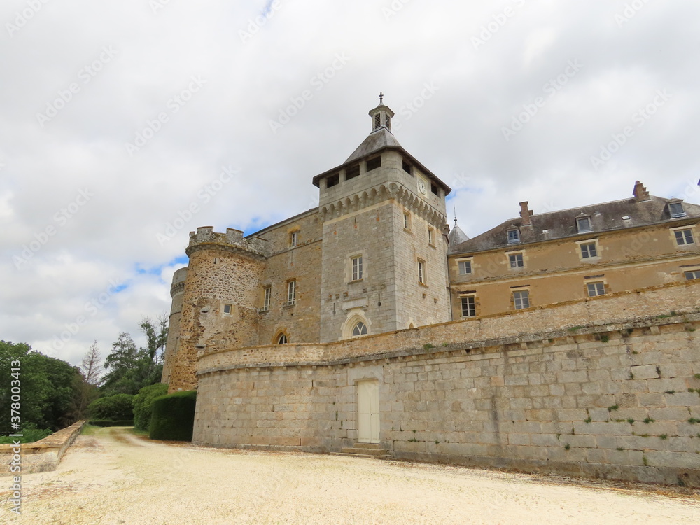 Château de Chastellux en Bourgogne