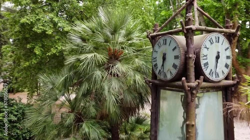 il famoso orologio ad acqua del giardino di Villa Borghese,  a Roma photo