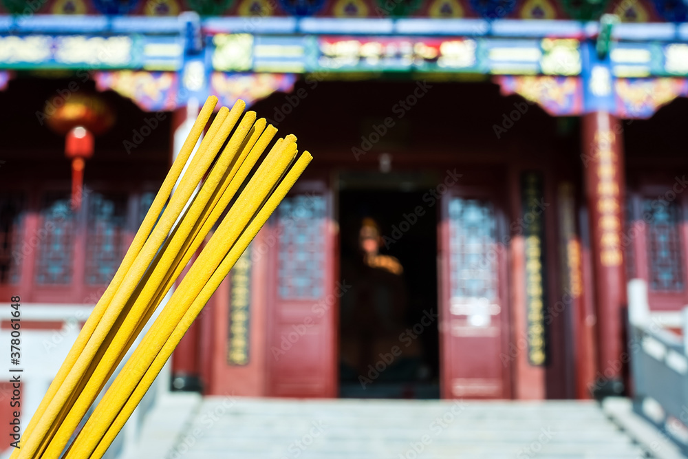 Temples and Taoist temples
