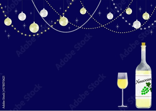 紺色背景　白ワインとおしゃれなデコレーション