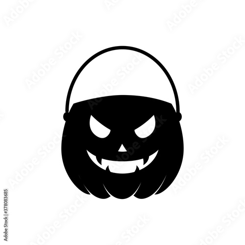 Feliz Halloween. Silueta de cubo de calabaza de Halloween para que los niños celebren la tradición de truco o trato recogiendo dulces en color negro