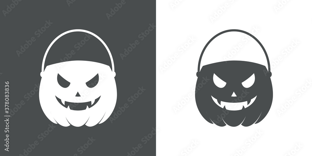 Feliz Halloween. Silueta de cubo de calabaza de Halloween para que los niños celebren la tradición de truco o trato recogiendo dulces en fondo gris y fondo blanco