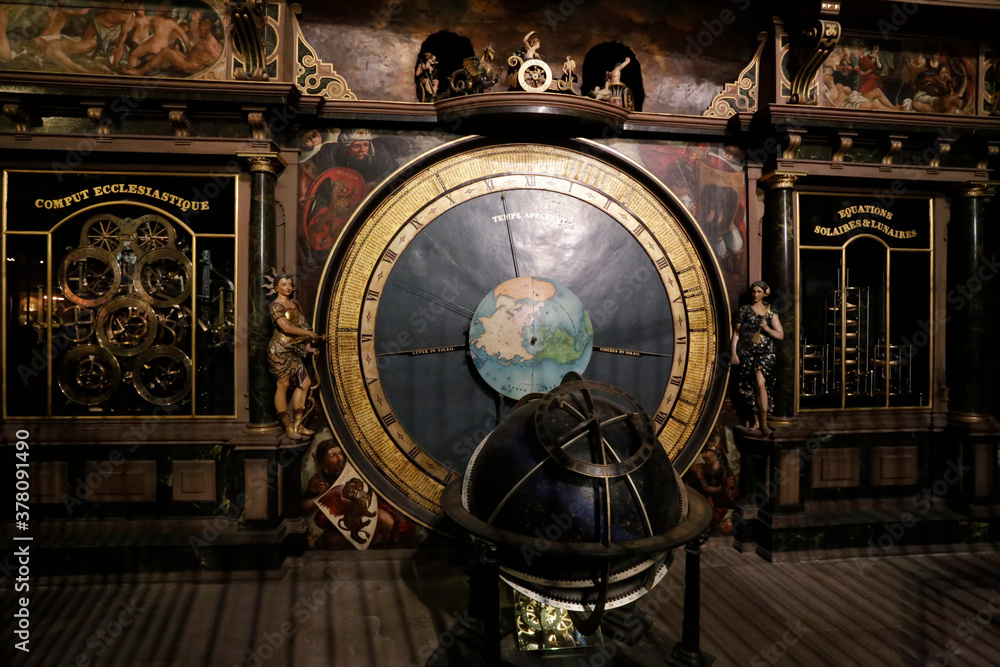 Astronomische Uhr in der Kathedrale von Strassbourg. Strassbourg, Elsass, Frankreich, Europa