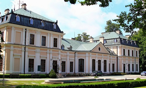 Sieniawa, Rudka, Park, Pałac, Zamek, Architektura, Zabudowa, Pałacyk, Las, Drzewo