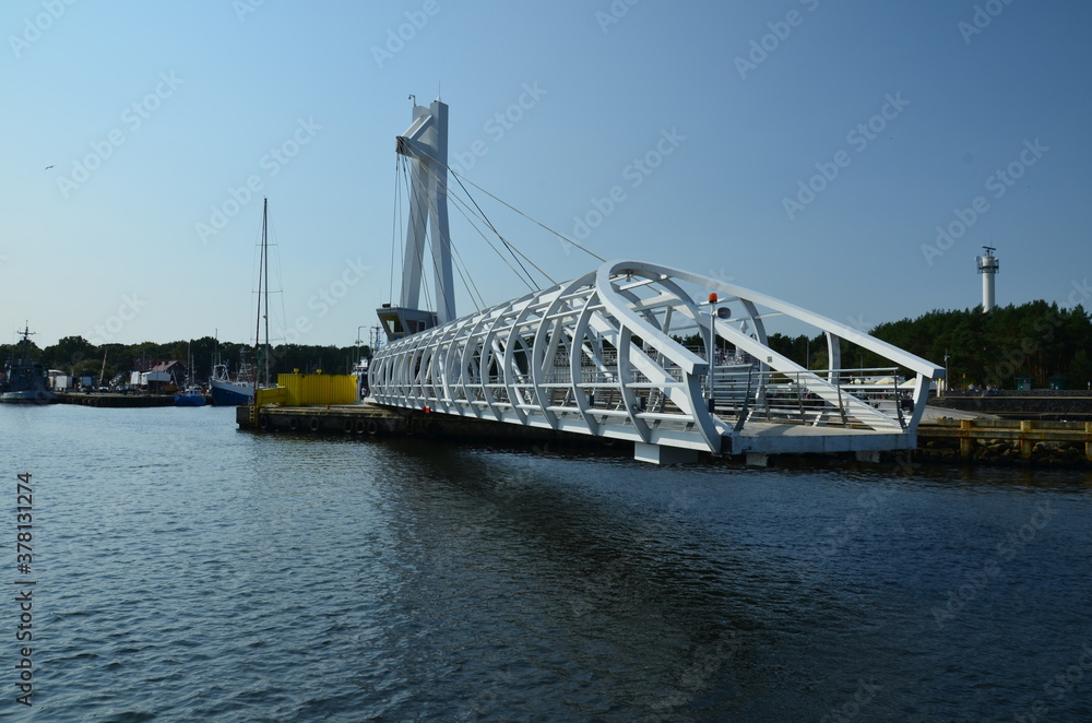 Stal nierdzewna ,konstrukcje stalowe , ogrodzenia nierdzewne ,stalowe nierdzewne , barierki ze stali nierdzewnej , poręcze nierdzewne , balkonowe konstrukcje ,nierdzewka , stal nierdzewna ,barierka