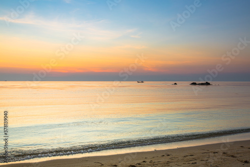 Fototapeta Naklejka Na Ścianę i Meble -  Beach with Crystal water and Rocks beach view at Koh Samui Island Thailand
