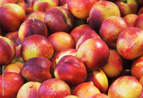 peaches on market