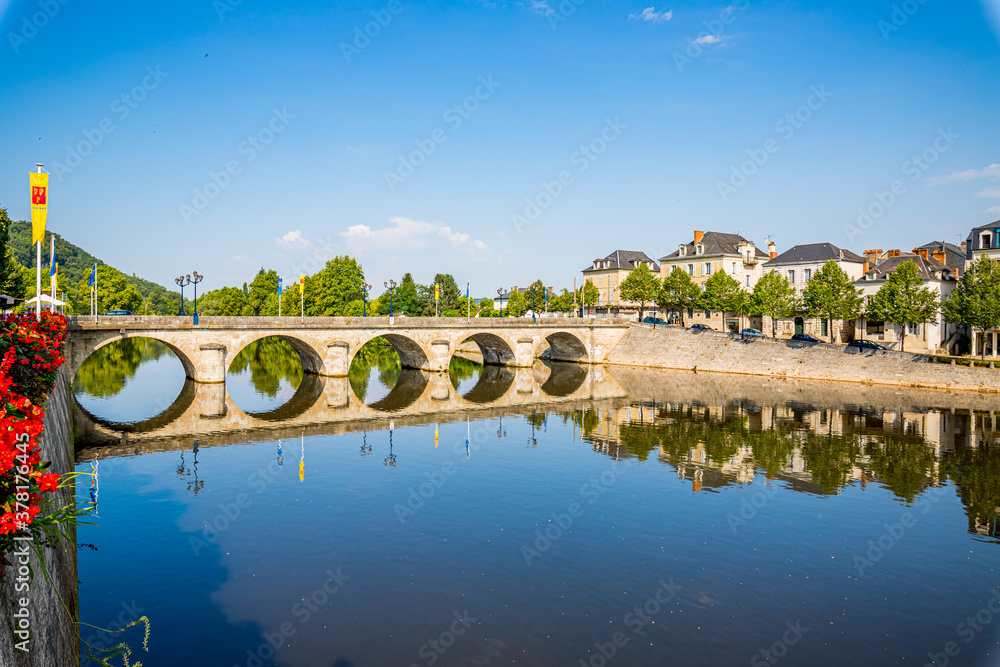 Fototapeta premium Dans le village de Terrasson-Lavilledieu
