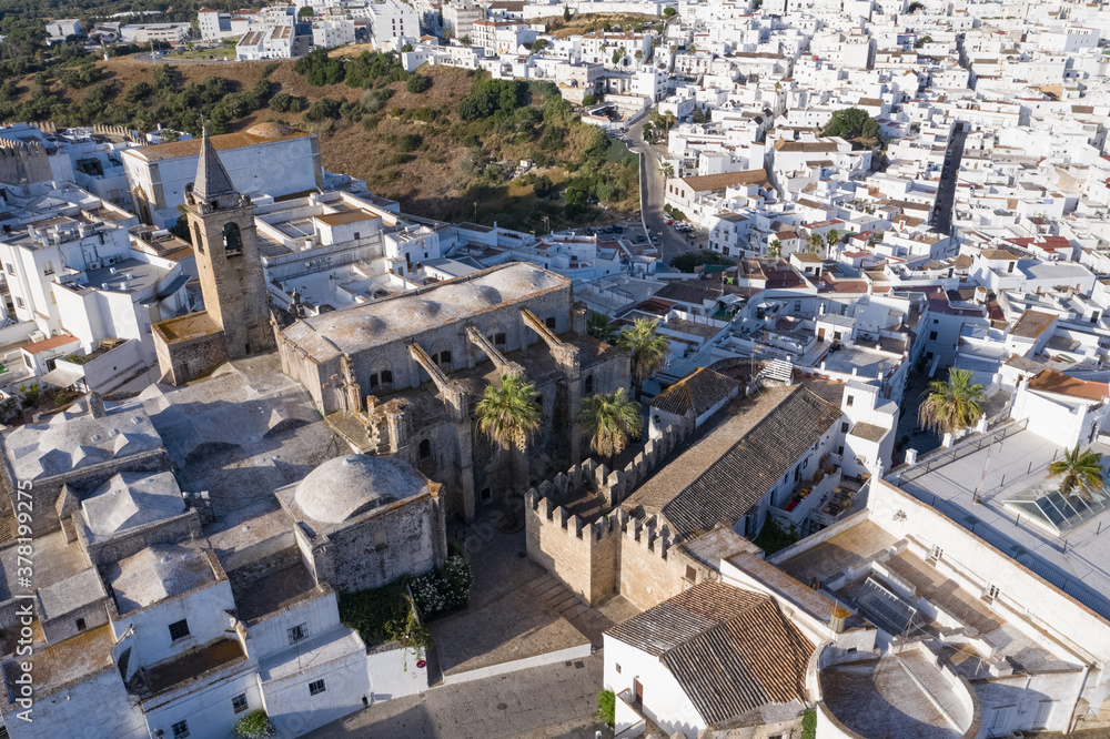 Fototapeta premium Vejer de la Frontera, a beautiful white town in south Spain on the top of a hill
