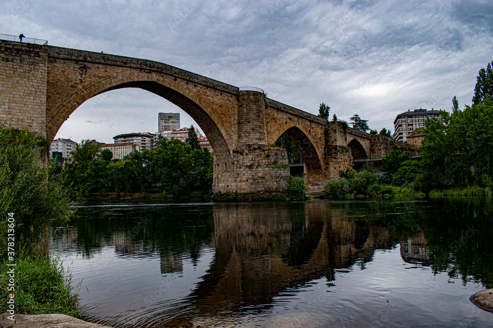 puente romano de ourense