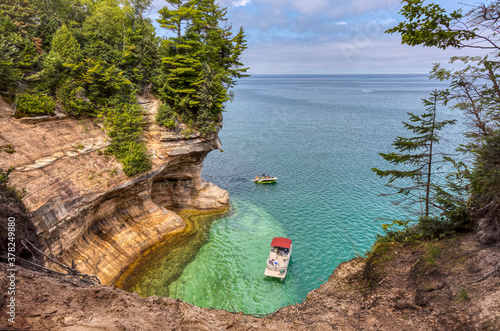 Obraz na płótnie Landscape in Pictured Rocks National Lakeshore on Lake Superior in Michigan, USA